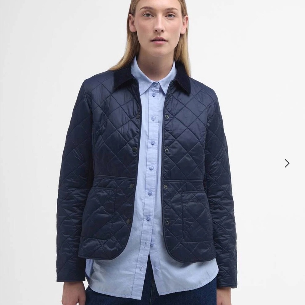 Barbour Deveron Quilted Jacket in Navy